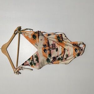 Aerie Full Coverage One Piece-Tropical Scene Print Swimsuit Size L